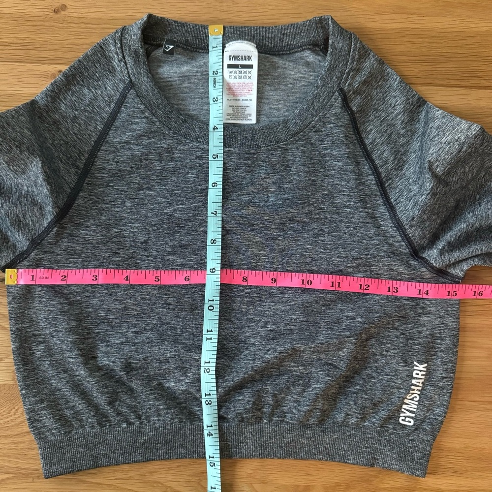 GYMSHARK ADAPT MARL SEAMLESS LONG SLEEVE CROP TOP ATHLETIC ACTIVEWEAR GRAY LARGE - Picture 4 of 5